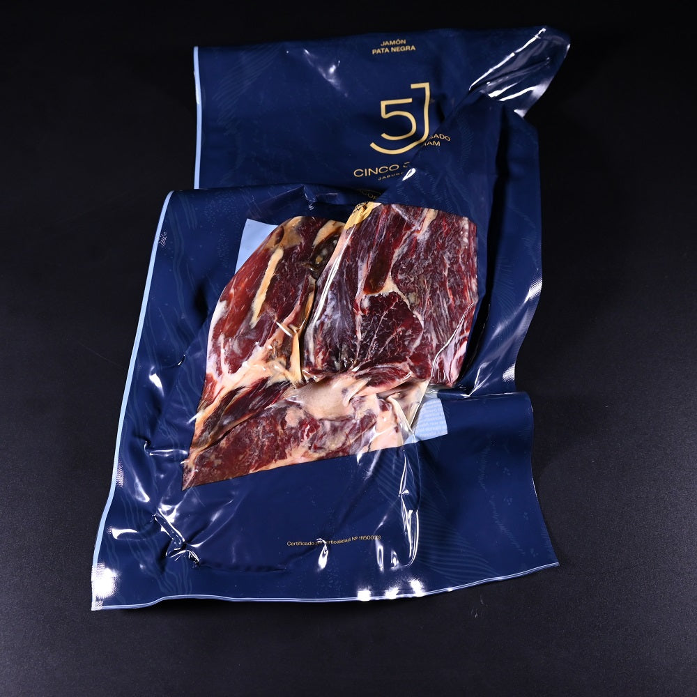 Cinco Jotas | Jamón Ibérico Bellota | Pata Negra | Rohschinken | ohne Bein | ES | 3.0-3.5 kg